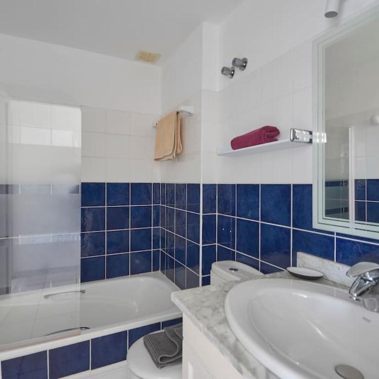 Duplex Ilic Sea Views,Front Line,10 Min to Marina - Apartamento de 2 dormitorios - 7