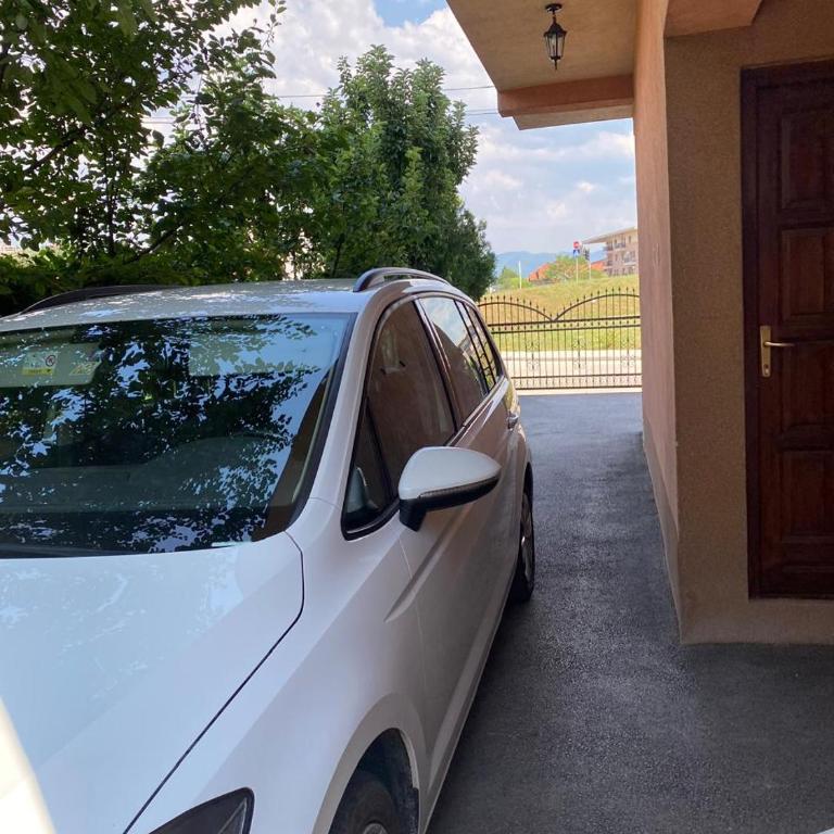 Apartman Nedim - Free Parking & Garden near Airport - Two-Bedroom Apartment - 31