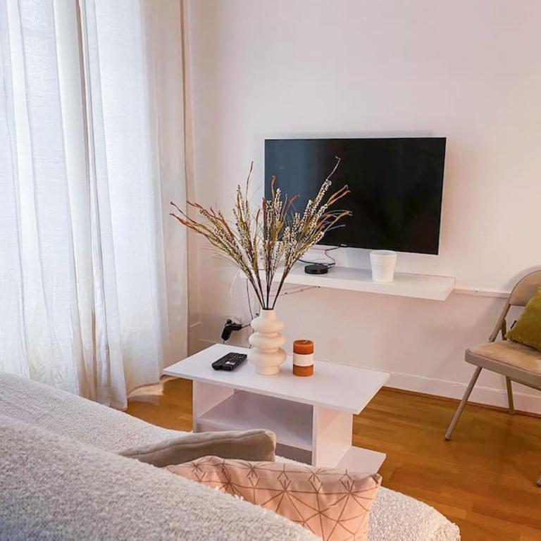 une pièce Cosy à 5 Min de la Tour Eiffel à pied C09 - Appartement 1 Chambre - 4