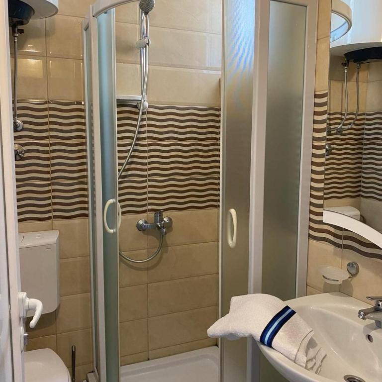 Dragovoja Lux Apartments & Rooms - Double Room with Sea View - 1
