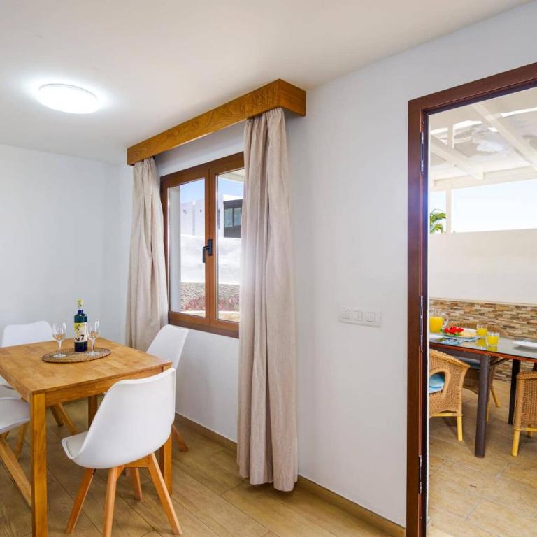 Villa Fayna by Villa Plus - Villa - 8
