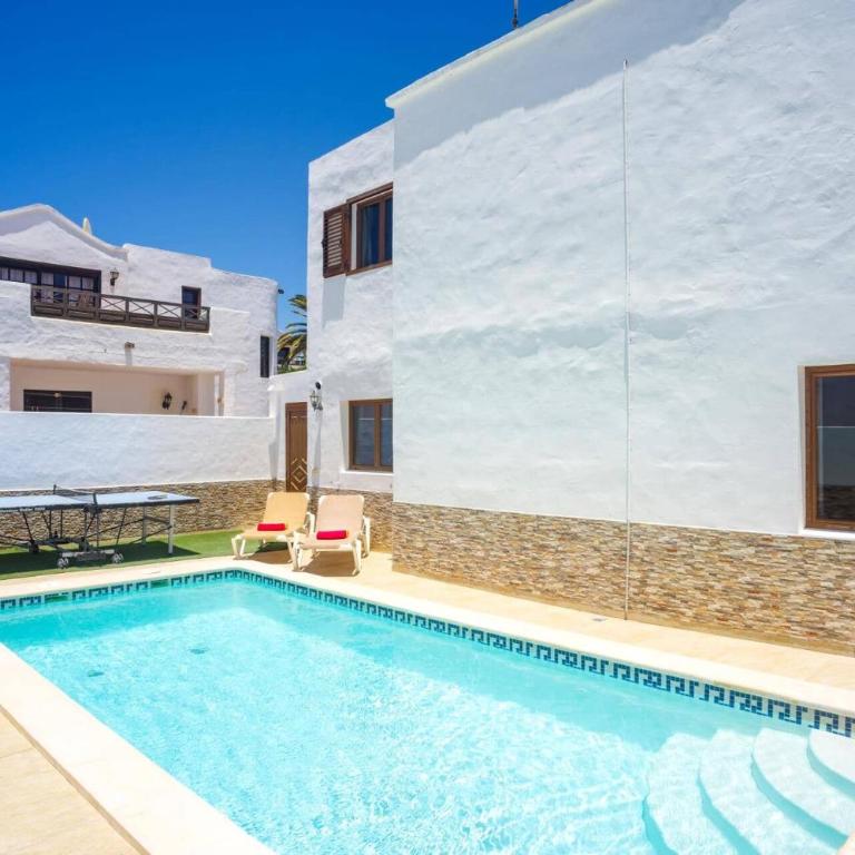 Villa Fayna by Villa Plus - Villa - 21