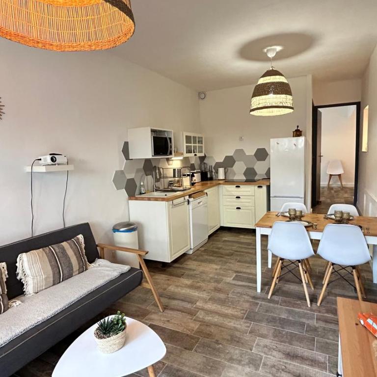 047- T2 Proche MBS, 4pers, Wifi, Parking, jardinet - Appartement 1 Chambre - 8