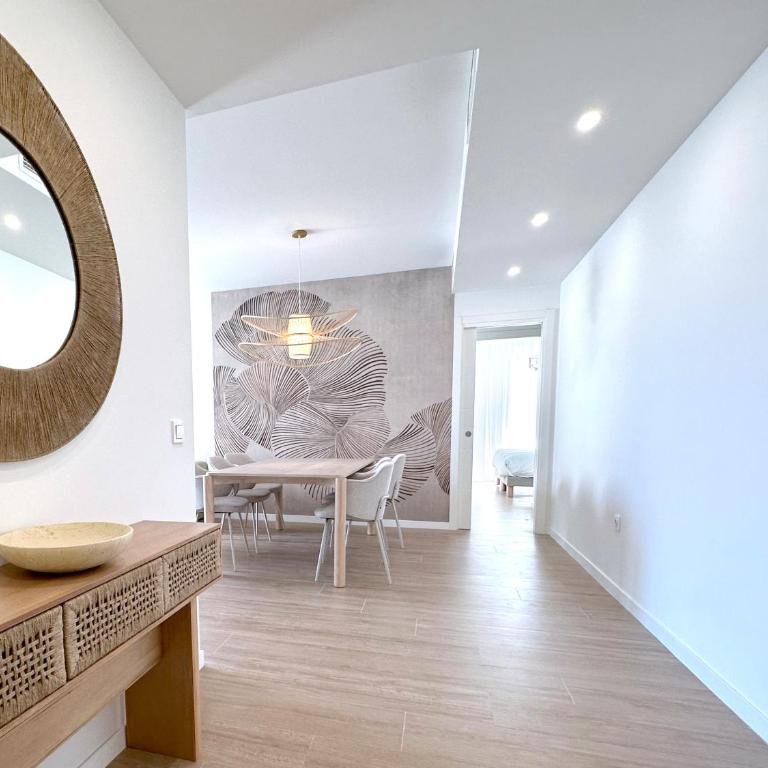 Breezy Bahía by Ginkgo Marbella - Three-Bedroom Apartment - 9