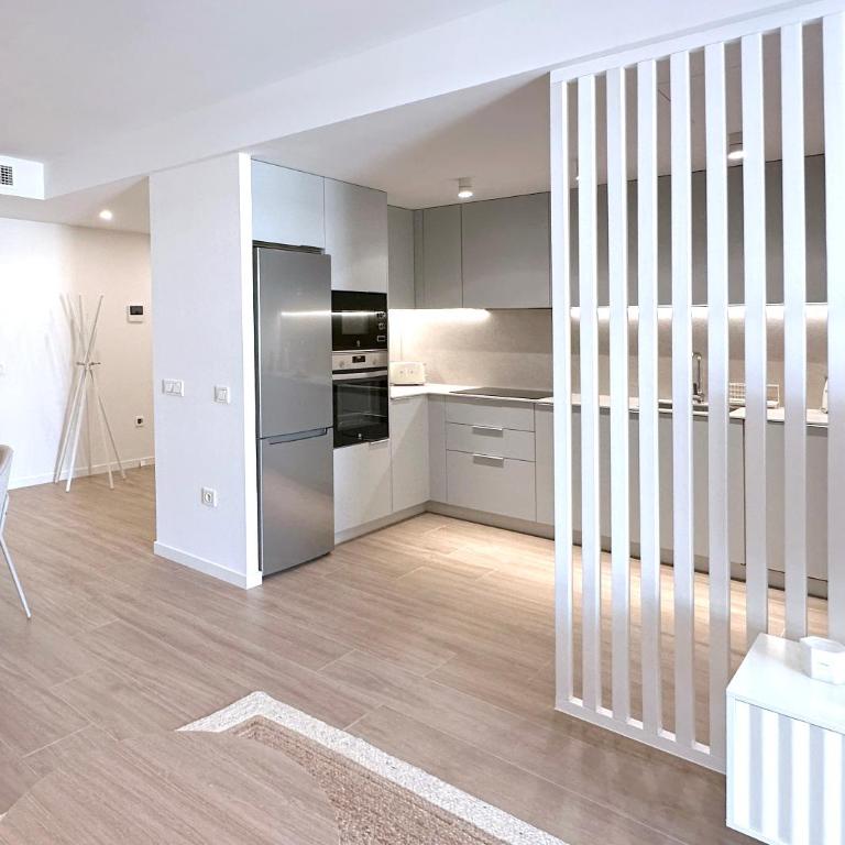 Breezy Bahía by Ginkgo Marbella - Three-Bedroom Apartment - 15