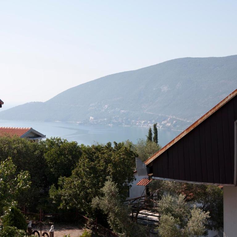 House by the Sea - Kuća sa 2 Spavaće Sobe - 10