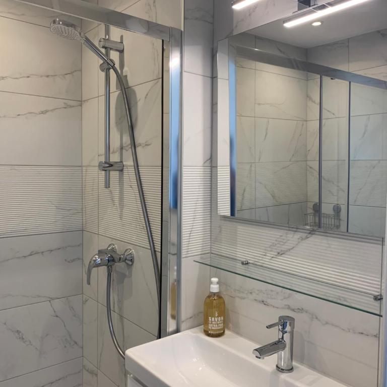Appartement Cosy proche du centre - Appartamento con 1 Camera da Letto - 10