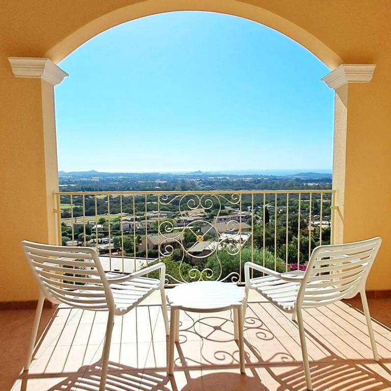 Golf & Sea Residence Is Molas - Appartamento con Vista Mare - 1
