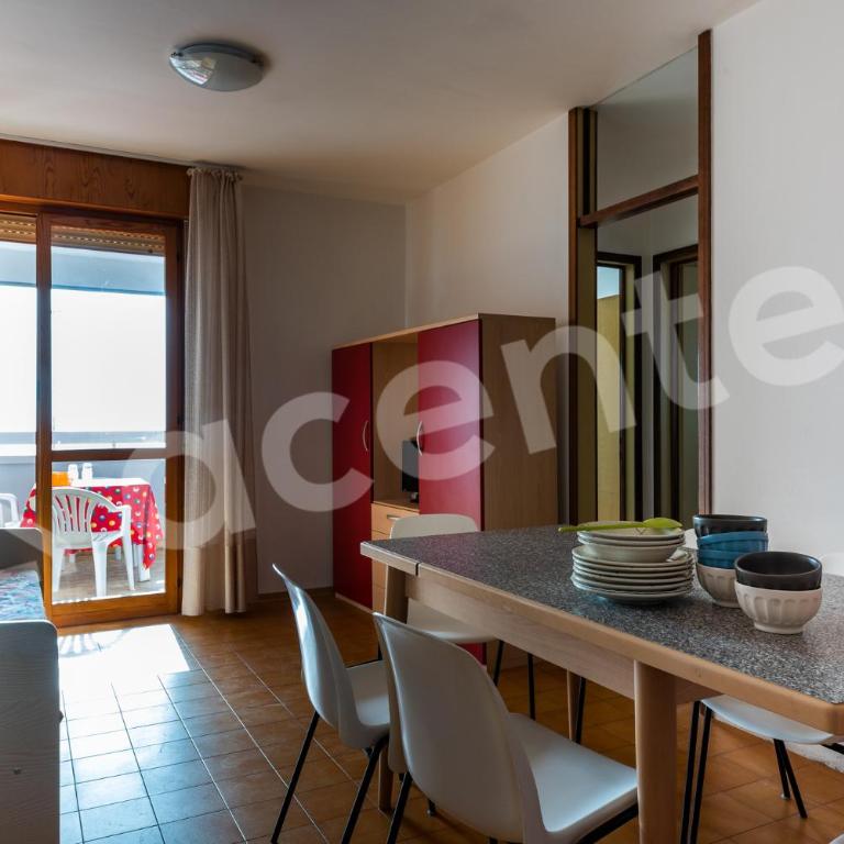 Condominio La Quercia - Appartamento con 2 Camere da Letto e Balcone - 7