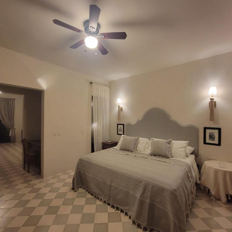 Luxury Historic 5BR Boutique hotel in Centro Walkable & Pool - Large Double Room - 21