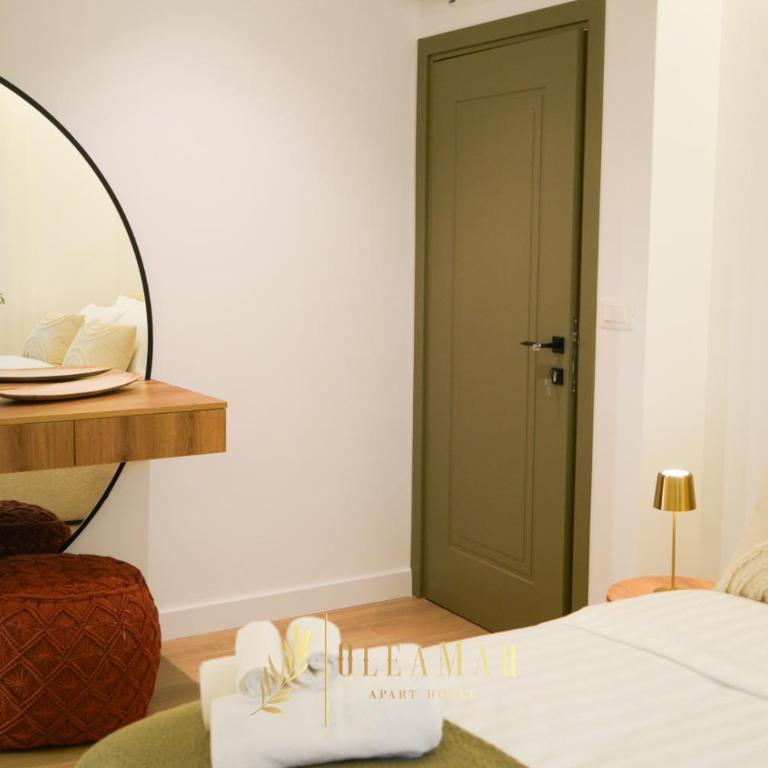 OleaMar - One-Bedroom Apartment with Terrace - 13