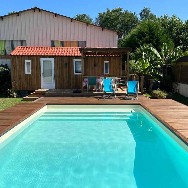 Chalet de jardin, piscine - Chalet mit 2 Schlafzimmern - 3