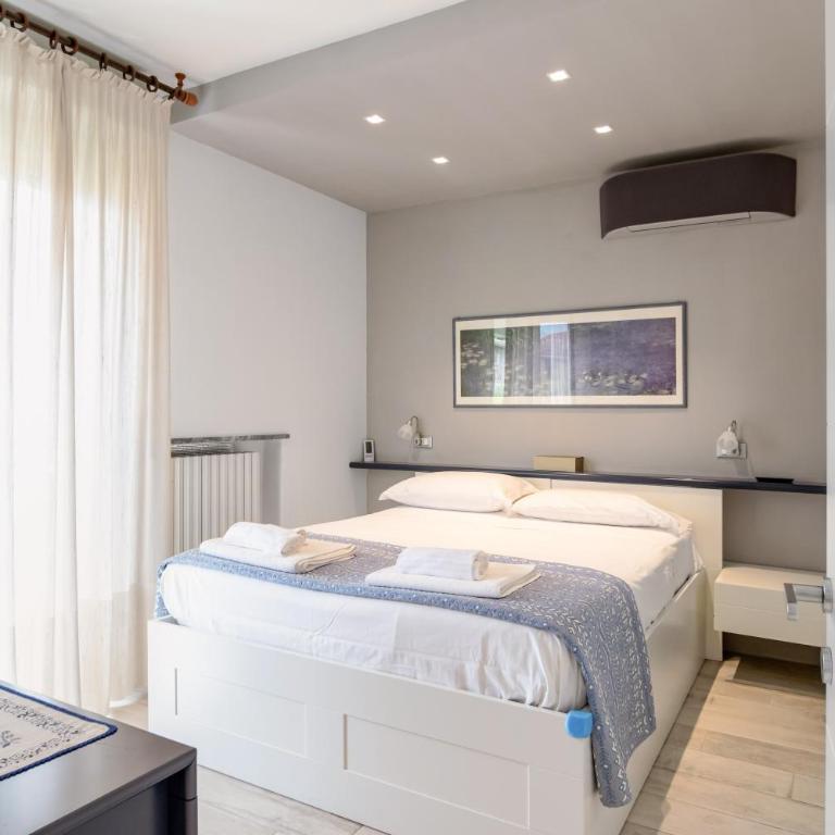 GuestHost - A due passi dal mare Apartment - Appartamento con 2 Camere da Letto - 1