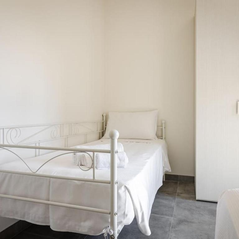 Creti Home 1 - One-Bedroom Apartment - 16