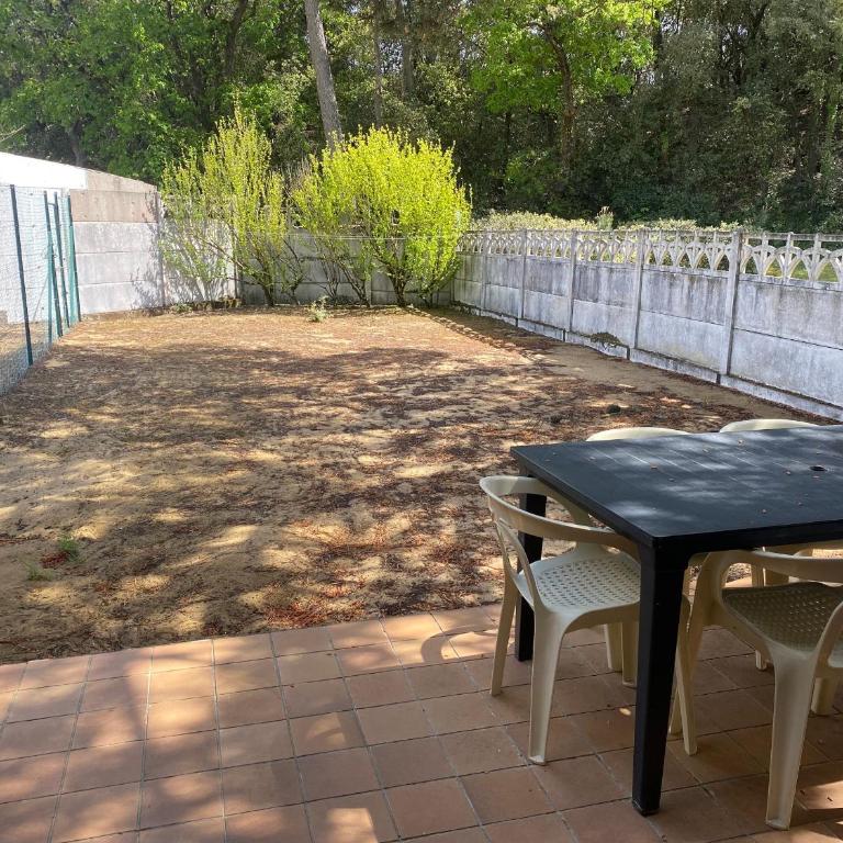 Maison à deux pas de la plage avec jardin privatif et tout confort - La Tranche-sur-Mer - FR-1-22-218 - Casa Vacanze (2 Adulti) - 10
