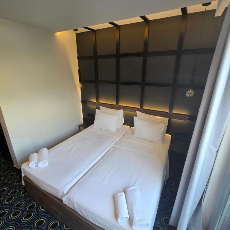 Hotel Carpe Diem - Economy Double or Twin Room - 2