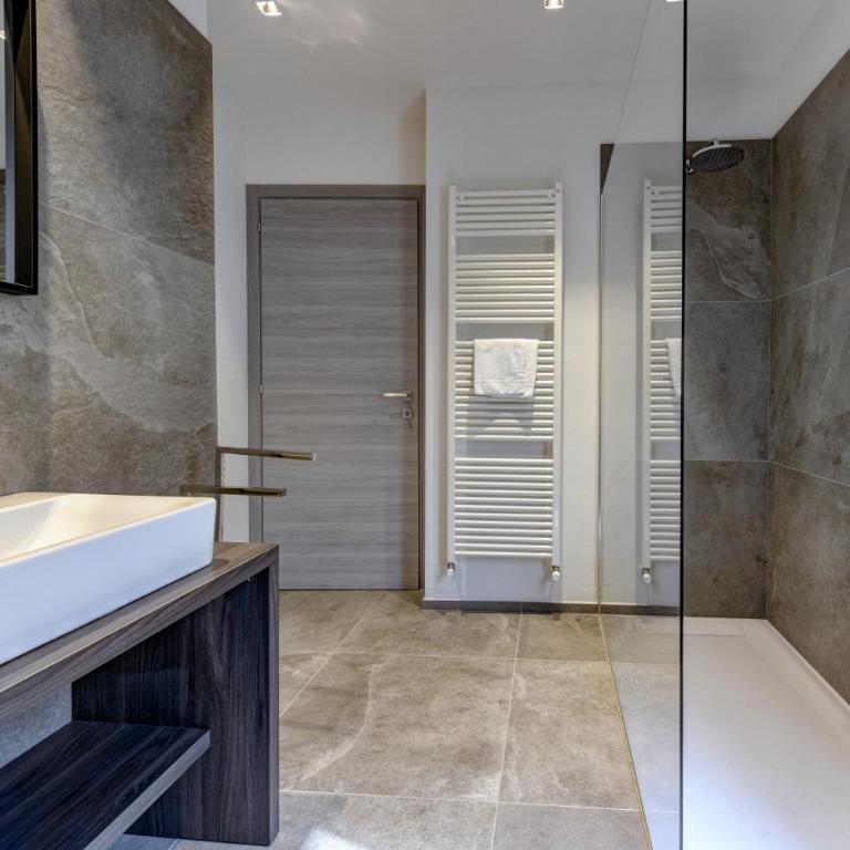 Hotel Tripoli - Appartamento con Vista Lago - 9