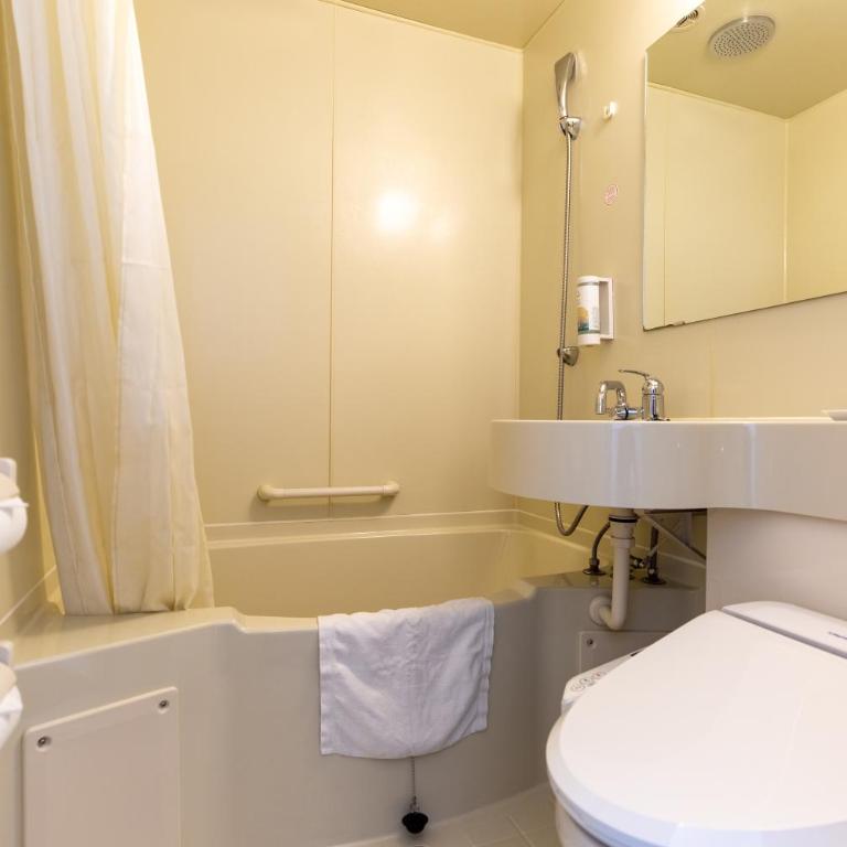 Toyoko INN Marseille Saint Charles - Chambre Simple - 10