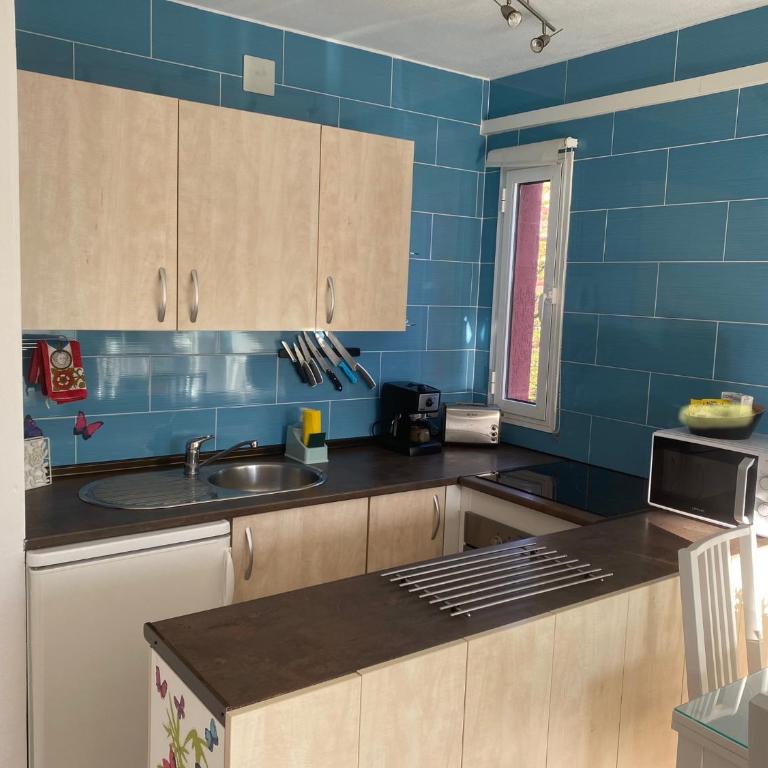 Minerva Seaview - One-Bedroom Apartment - 8