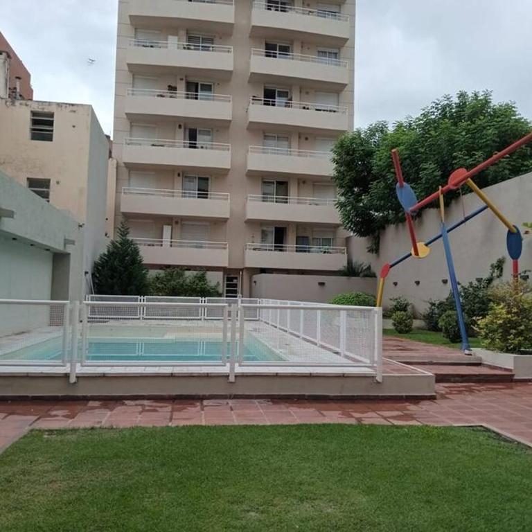 Departamento Gral Paz con pileta - Apartamento de 1 dormitorio - 12