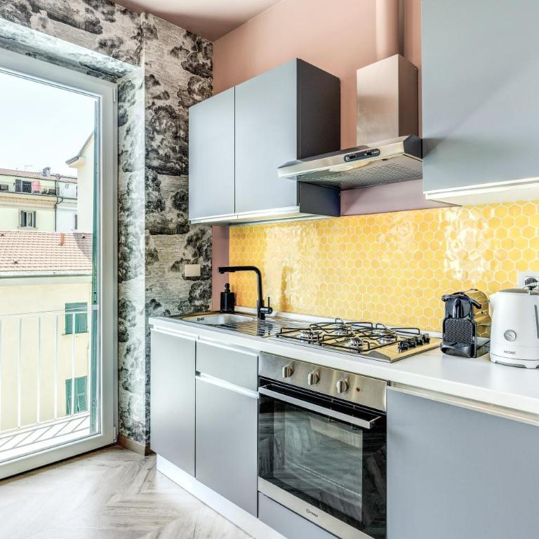 DowntownApartments - Cinque Terre Swing - Three-Bedroom Apartment - 9