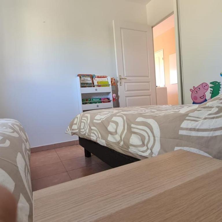 Coin de paradis, piscine, parking, terrasse - Appartement 1 Chambre - 30