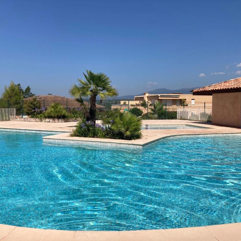 Coin de paradis, piscine, parking, terrasse - Appartement 1 Chambre - 4