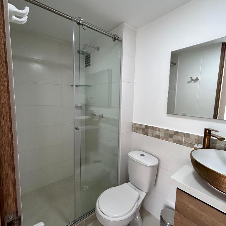 Cómodo, nuevo y con linda vista. - Apartamento de 3 dormitorios - 13