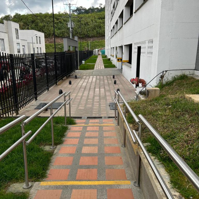 Cómodo, nuevo y con linda vista. - Apartamento de 3 dormitorios - 26