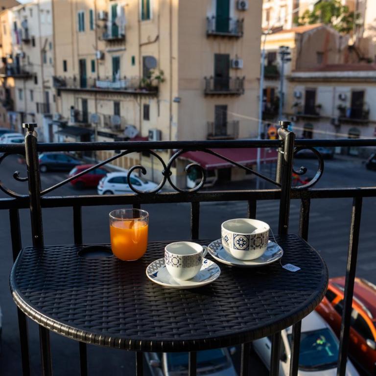 Ai Mercati di Palermo - Camera Doppia con Letti Singoli con Bagno Privato - 7