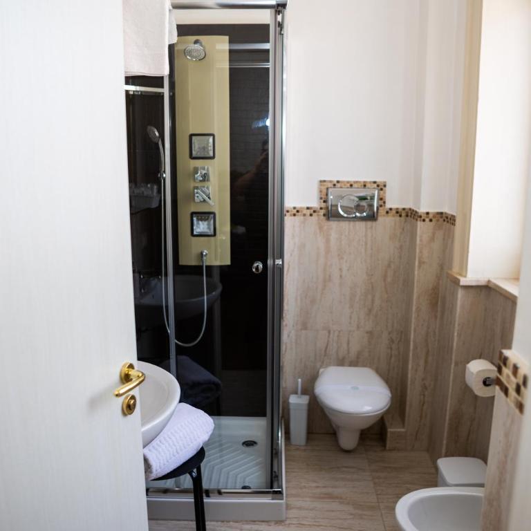 Ai Mercati di Palermo - Camera Doppia con Letti Singoli con Bagno Privato - 4