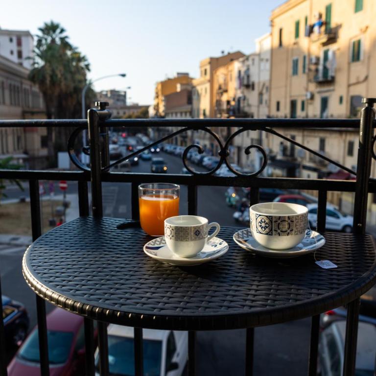 Ai Mercati di Palermo - Camera Doppia con Letti Singoli con Bagno Privato - 11