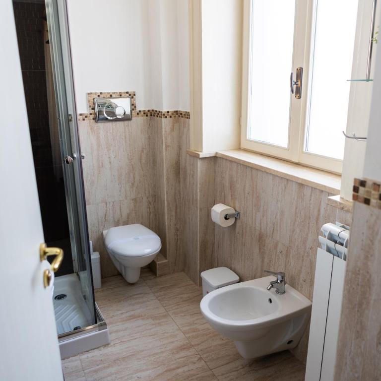Ai Mercati di Palermo - Camera Doppia con Letti Singoli con Bagno Privato - 12
