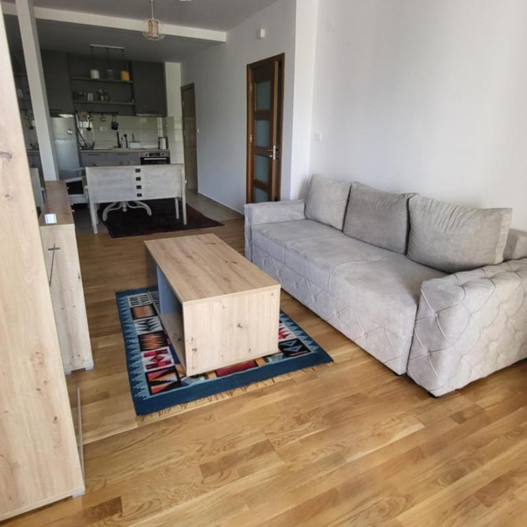 Haos Apartment - Apartman sa 1 Spavaćom Sobom - 2