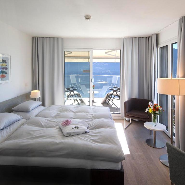 Hotel Stella SA - Camera Premium Matrimoniale/Doppia con Letti Singoli con Vista Lago - 7