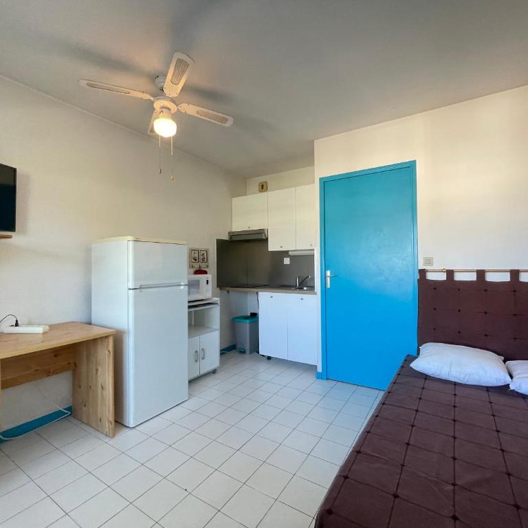 Studio Cabine à Sète: Véranda, Parking, Ascenseur, Plage à 300m - FR-1-338-44 - Studio - 16