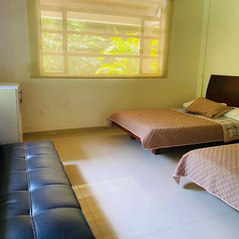 Casa Quinta privada con piscina soleada Billar, Tejo, Jacuzzy climatizado, kiosco - Villa - 20