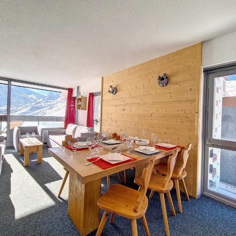 Appartement rénové 3 pièces avec WIFI au centre de la station - FR-1-344-1083 - Apartment - 1