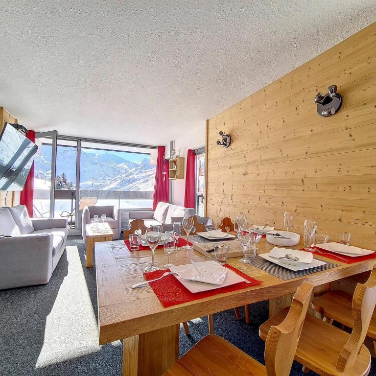 Appartement rénové 3 pièces avec WIFI au centre de la station - FR-1-344-1083 - Apartment - 12