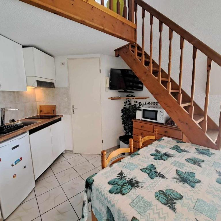 Accès direct plage! Charmant T2 mezzanine avec terrasse et parking privé - FR-1-326-833 - Appartement - 5