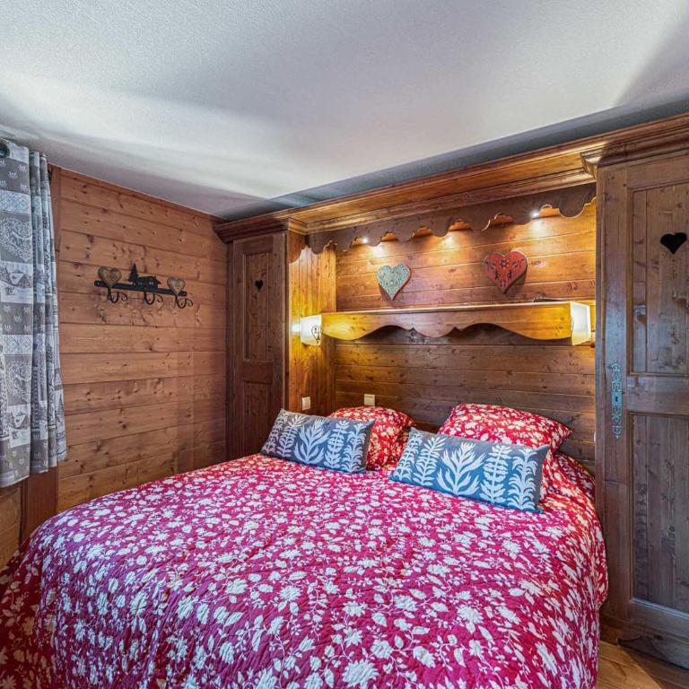 Duplex avec cheminée, proche pistes et village, spa inclus - FR-1-566-70 - Apartamento - 8
