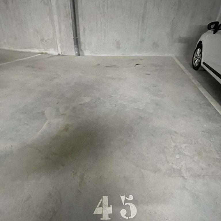 Appartement Neuf 3 Pièces avec Terrasse et Jardin, Proche Remontées Mécaniques, Parking Inclus - FR-1-597-179 - Appartement - 13