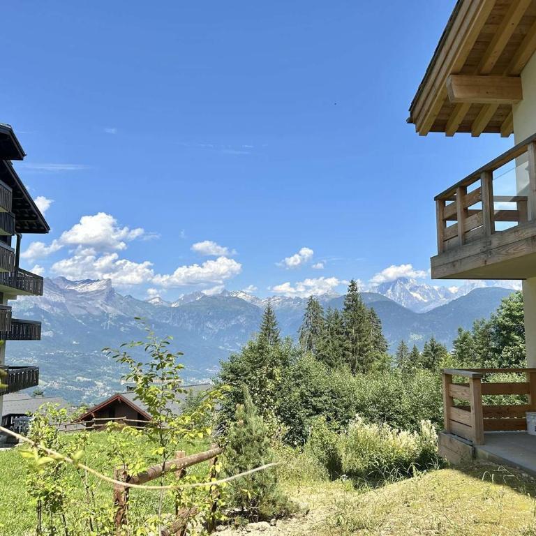 Appartement Neuf 3 Pièces avec Terrasse et Jardin, Proche Remontées Mécaniques, Parking Inclus - FR-1-597-179 - Appartement - 14