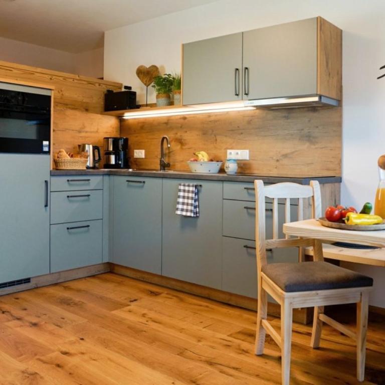 Landhaus Schädele - Freie Fahrt Allgäuer Bergbahnen Sommer - Familienapartment mit 2 Schlafzimmern und Aussicht - 6