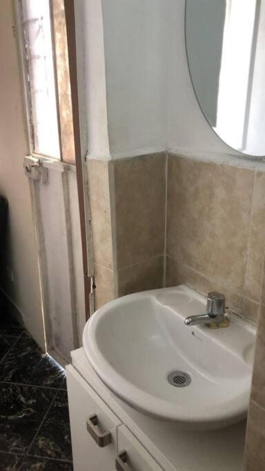 Estudio moderno y elegante norte - One-Bedroom Apartment - 12