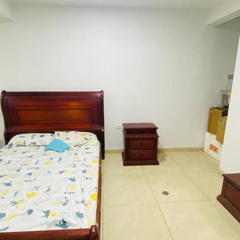 Casa Owen Hostal - Habitación Familiar con baño privado - 3