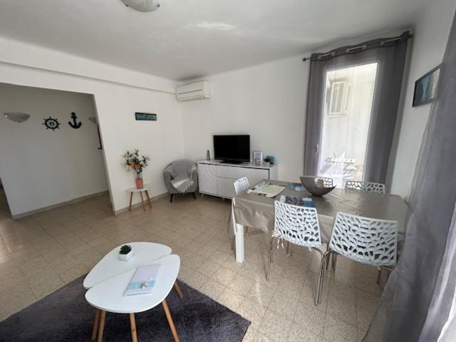 CASSIS RDC Climatisé - Parking gratuit - Appartement - 11