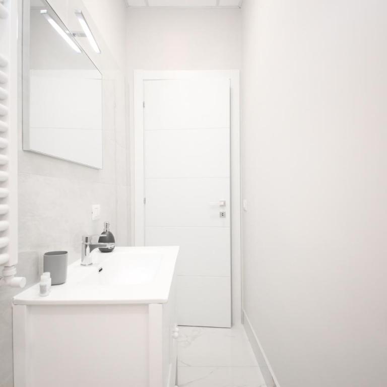 Rome Flat 42 by Ghor - Apartment - 12