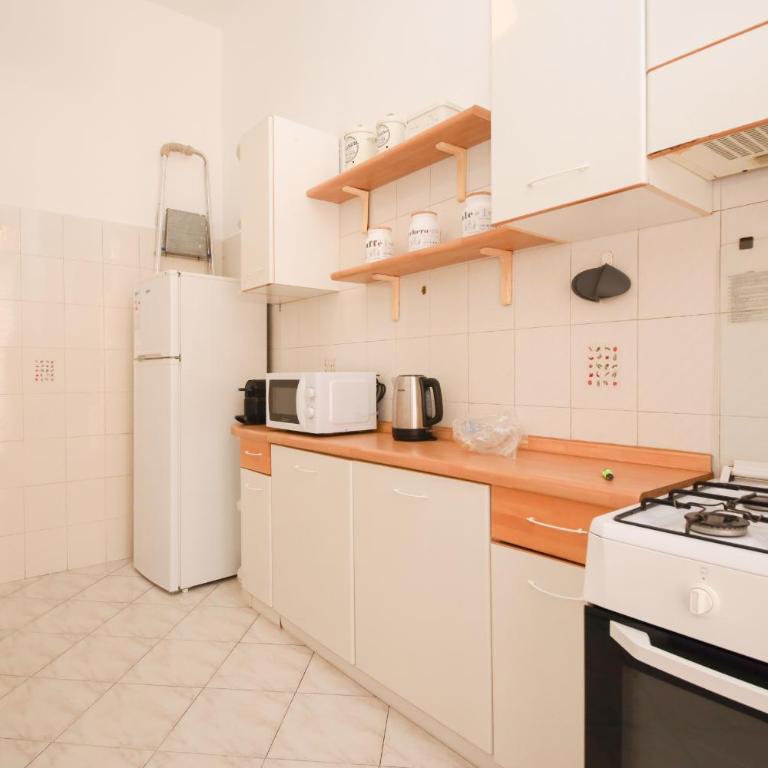 Rome Flat 42 by Ghor - Apartment - 9