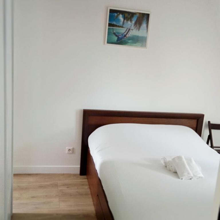 WIFI- STADE DE FRANCE- BASILIQUE CATHEDRALE MONSEJOURASAINTDENIS - Double Room - 4